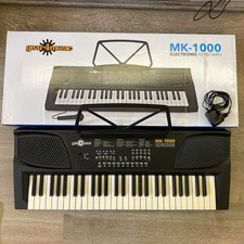 MK-1000 Gear4Music Keyboard