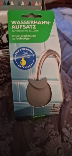 Unbenutzter wasserhahnaufsatz - unbenutzter,