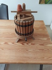 Dekoration Weinpresse