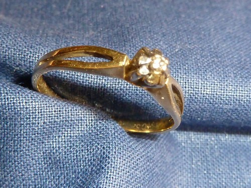 Damen ring gold585 mit saphir - gold585,