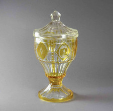 Glas Deckelpokal gelber