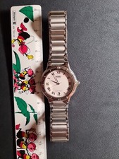 ADEC Quartzuhr Läuft 