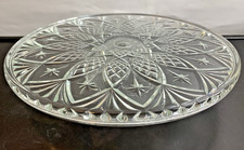 Tortenplatte 30 cm  mit Fuß gebraucht Pressglas mit Dekor