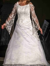 Korsagen Brautkleid * Weißes