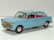 triang spot on 286 Austin 1800