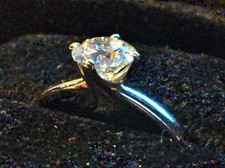 Verlobungsring 0,62ct Round