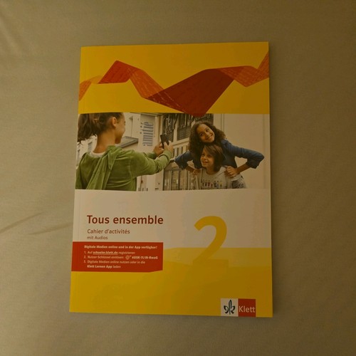Tous ensemble - , 2