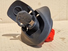 KTM 640 LC4...BJ.1998 bis 2007....Originaler KTM Tankdeckel mit Schlüssel.