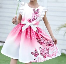 Niedliches Mädchenkleid Schmetterling Gr.128/134  neu