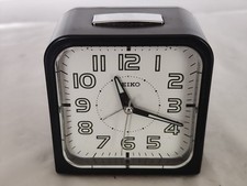 Aus einer Auflösung: toller Seiko Wecker