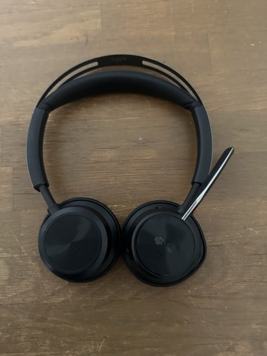 Poly plantronics voyager - poly,