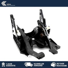 Kupplungspedal und Bremspedal