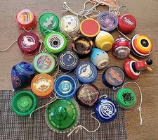 LOT OF 26 YOYO'S DUNCAN Plus