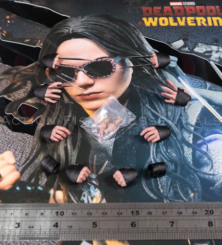 Hot toys mms781 8 - 8, hands