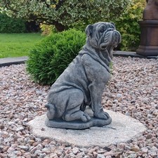 Steinfigur Englische Bulldogge