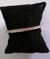 SWAROVSKI Armspange oval mit weißen Swarovskisteinen silberfarben