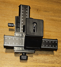 fotonovum Makro Kreuztisch; Einstellschlitten 15/10cm; sehr guter Zustand