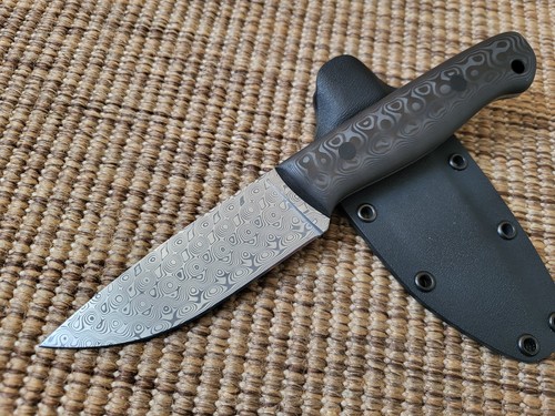 Custom messer - a.y.,