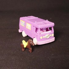 Polly Pocket unterwegs Stall