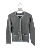 Stockerpoint Damen Trachtenstrickjacke Caro Gr. 34 in grau mit Knopfverschluss