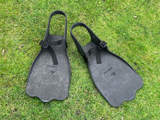 Belly Boat Flossen von Outcast, selten gebraucht