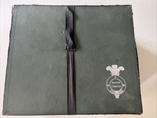 A.) Alter Zylinder Hut