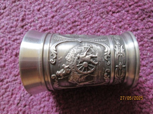 Zinnbecher - , in