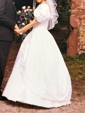 Vintage Brautkleid Pronovias Barcelona hochwertiger  Satin, mit Accessoires