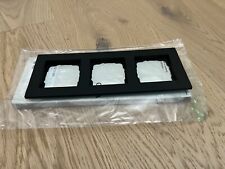 Abdeckrahmen Gira E2 für den flachen Einbau Schwarz matt