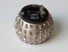 1x IBM GE982 Typen KUGELKOPF Light Italic 12 Schrift Deutsch / GERMAN