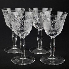 4 edle Weingläser 15,3 cm