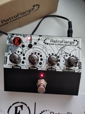Eden Astroflange E-Bass Flanger Pedal (wie neu, mit OVP & 2 Netzteilen)