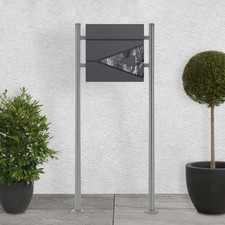 Briefkasten mit Ständer