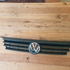 VW Golf 3 Kühlergrill