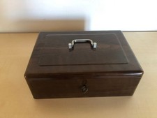 Alte Geldkassette aus Metall