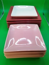 BRUNEAU 6 Speiseteller rot  22,5x22,5 / 6 Dessertteller rosa 16x16 /1kl.Schüssel