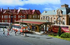 Vollmer 45149 H0 Busstation, überdacht