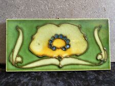 F53 antike Jugendstil Fliese Motiv Blüte Floral Wandfliese Art Nouveau um 1890 