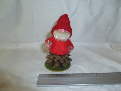 Altes zapfenmännchen rot ddr - zapfenmännchen,