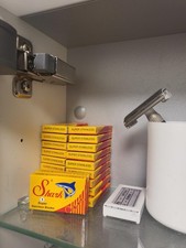 Shark Super Stainless 100
