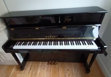 Kawai K2 Klavier schwarz Polyester.