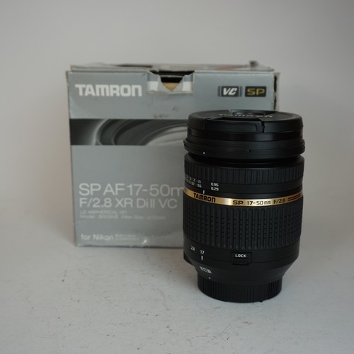 Tamron 50mm 2 - f/2.8, xr