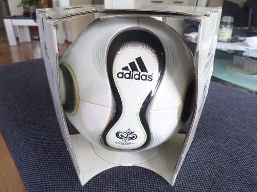Adidas teamgeist match - adidas, of