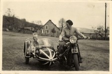 Foto Motorrad mit Beiwagen