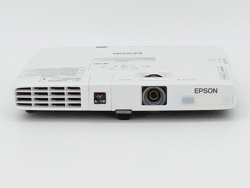 Epson 1751 3lcd technologie - 3lcd,