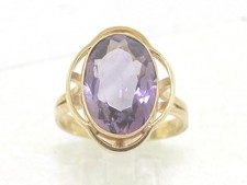 Ring 333 Gelbgold 8Kt Gold oval facettierter natürlicher Amethyst 1970er Jahre