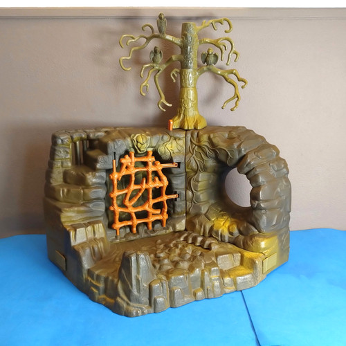 Fright zone tana spaventosa - tana,