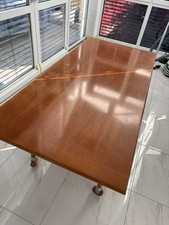 Esszimmertisch, Holz, mit Rollen, Nussbaum  