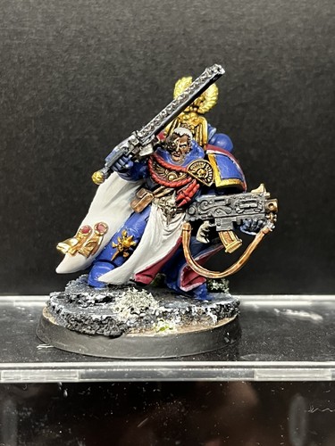 Space marines captain assault - space,
