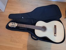 Spanische guitarre mit der